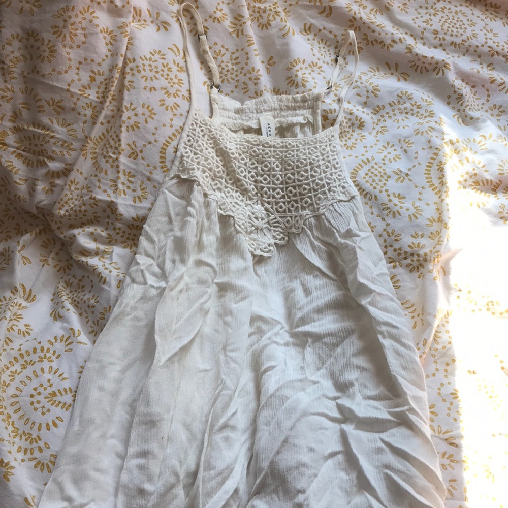 AEROPOSTALE LACE DETAILING TANK TOP